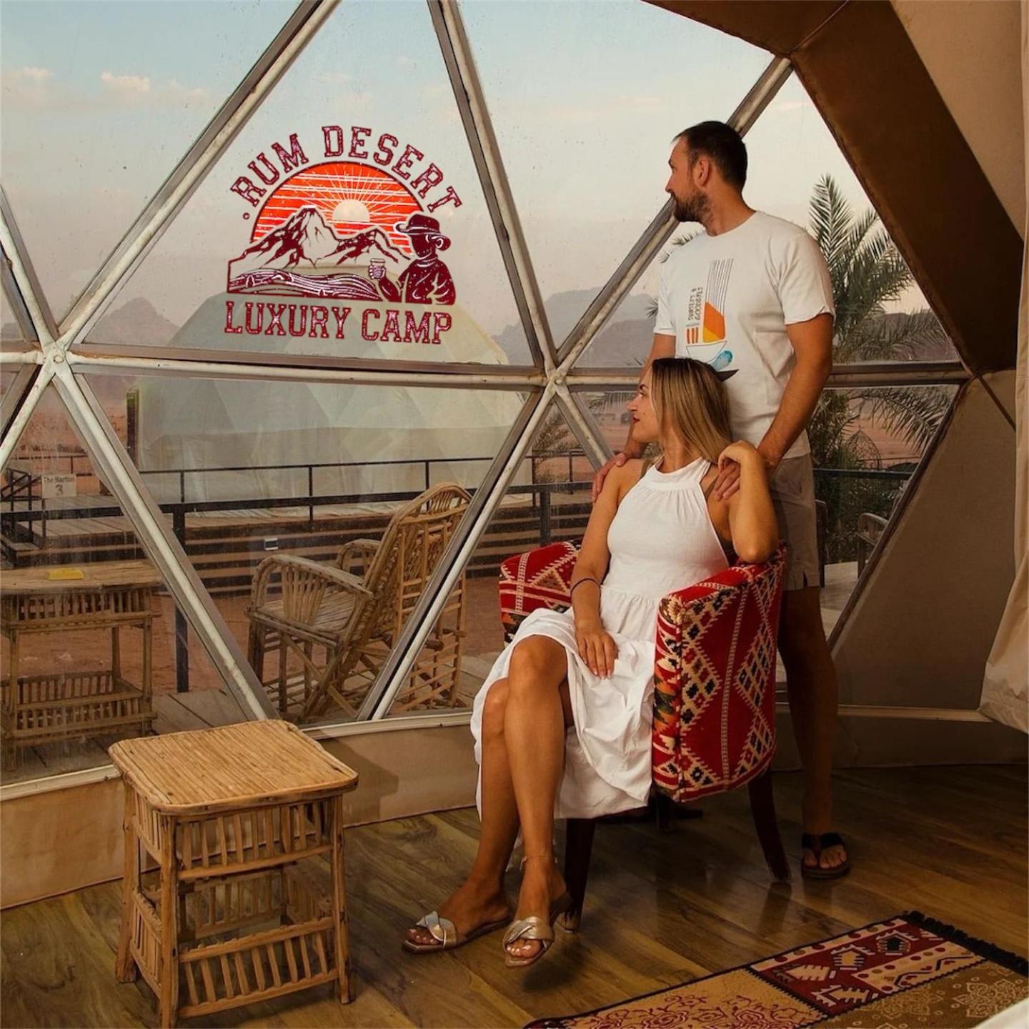 Rum Desert Luxury Camp & Bubble Room 와디럼 외부 사진