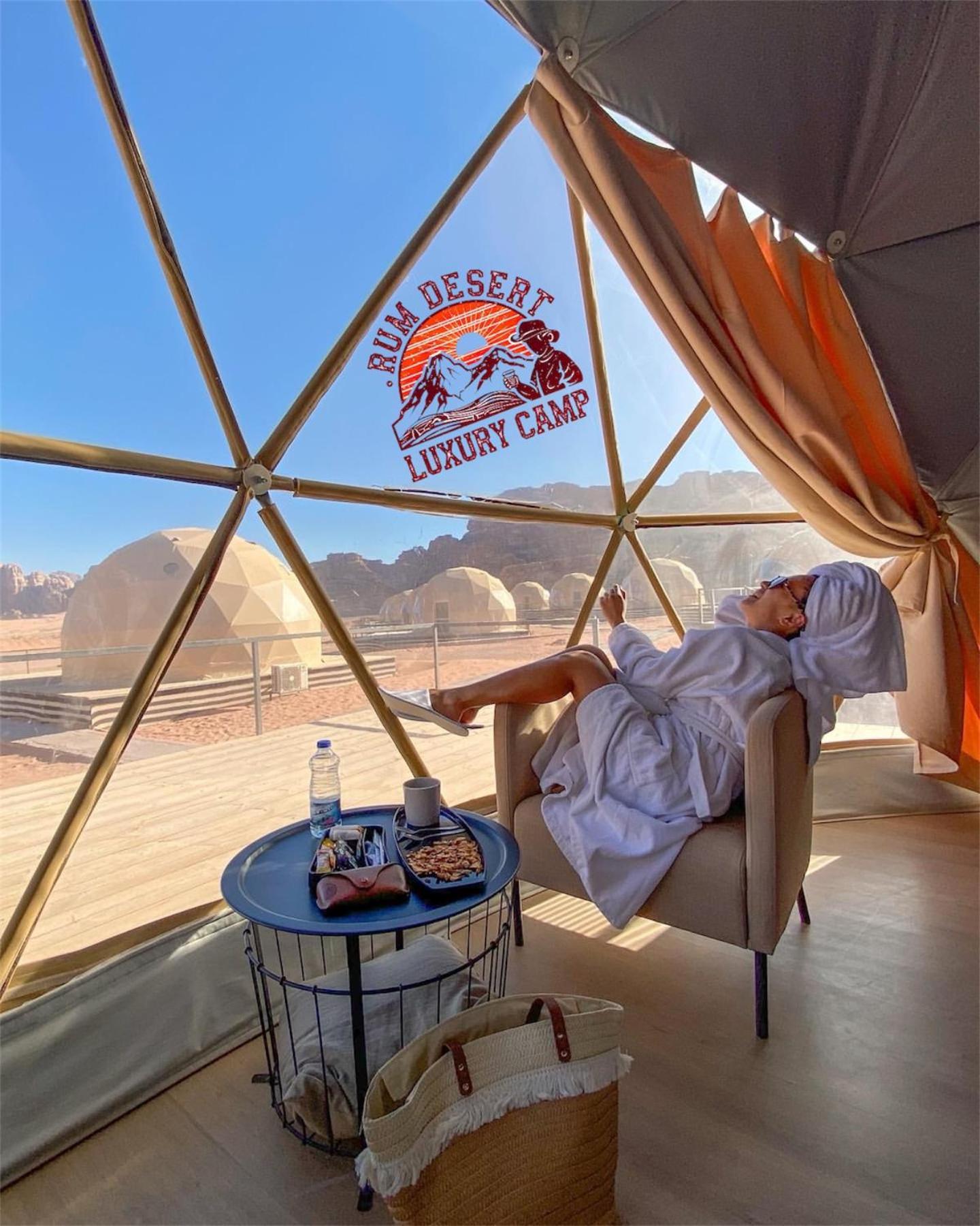 Rum Desert Luxury Camp & Bubble Room 와디럼 외부 사진