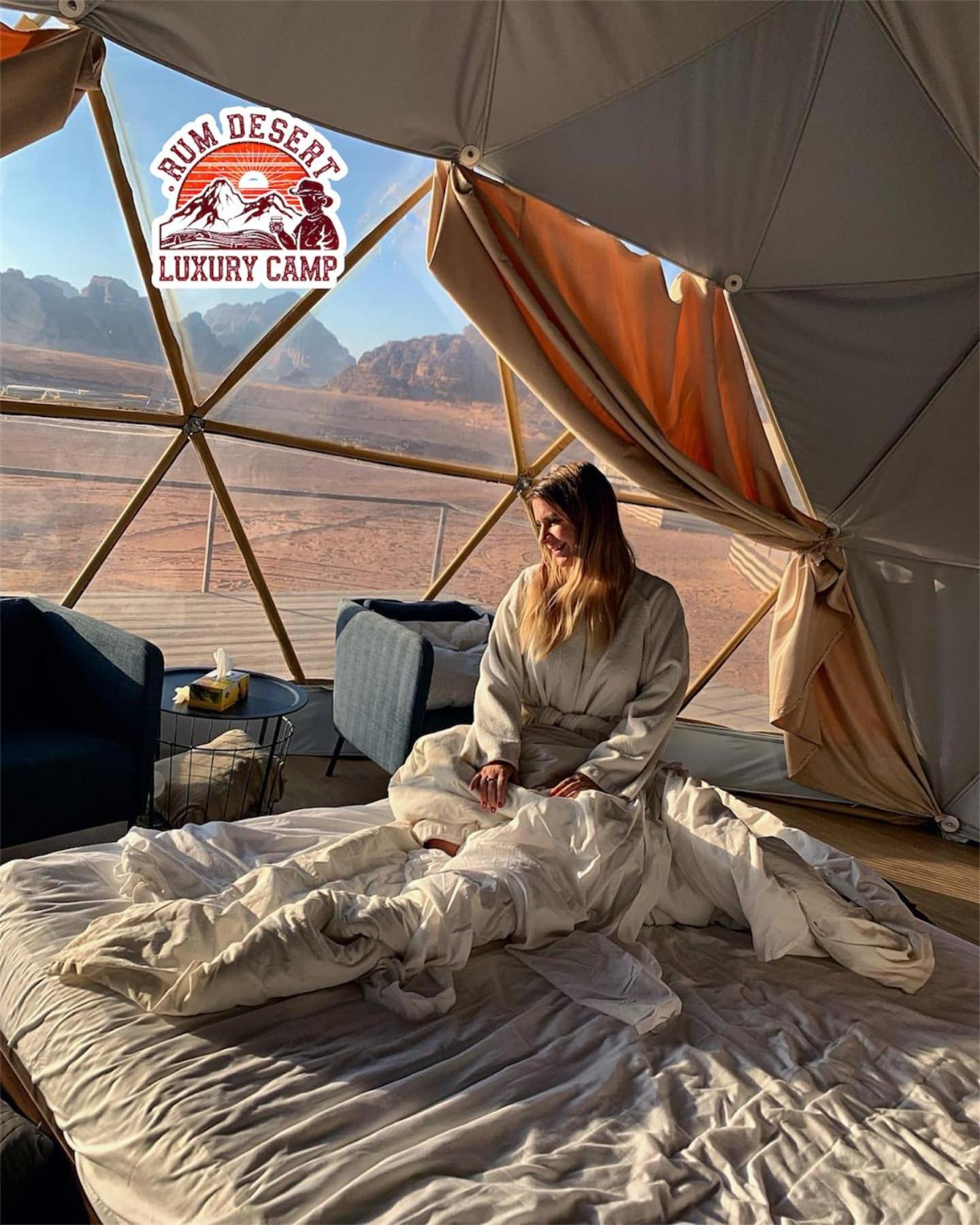 Rum Desert Luxury Camp & Bubble Room 와디럼 외부 사진